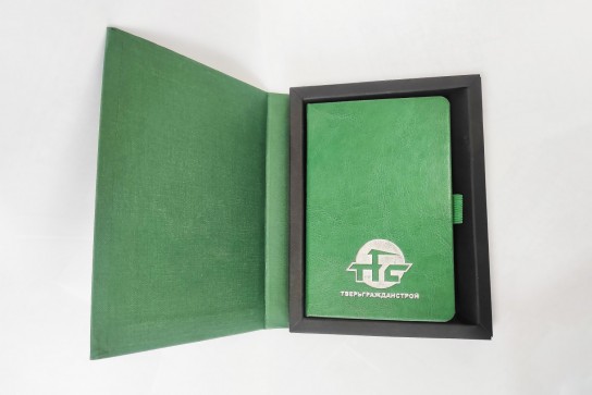 Тиснение фольгой